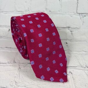 Ike Behar New York Fuchsia Pink Tie With Small Purple Flowers Made In USA